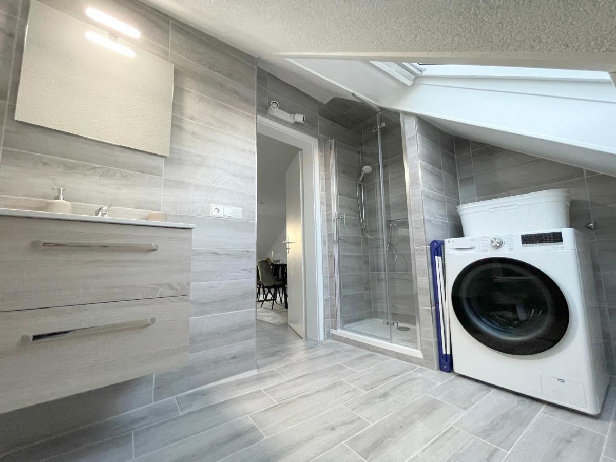 F10 Apartments อูล์ม ภายนอก รูปภาพ