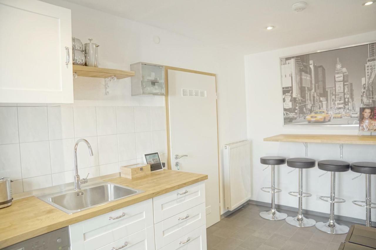 F10 Apartments อูล์ม ภายนอก รูปภาพ
